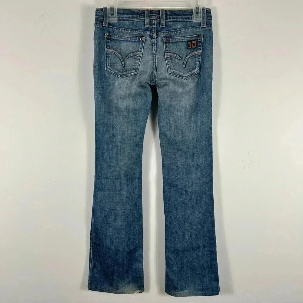 🌟Joe’s Jeans light wash blue 25x31